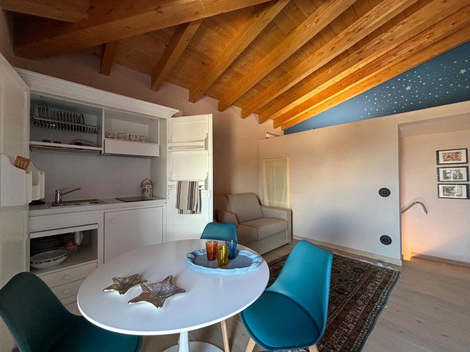 La Casa Delle Stelle Apartment Tirli Luaran gambar